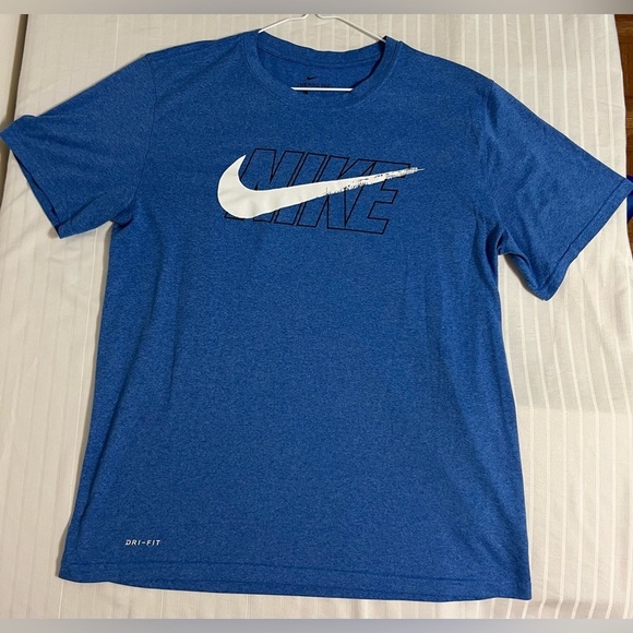 Men’s The Nike Tee Dri Fit Royal Blue Crew Neck Large - Picture 3 of 9